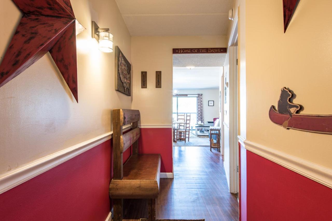 Downtown Gatlinburg Condo מראה חיצוני תמונה