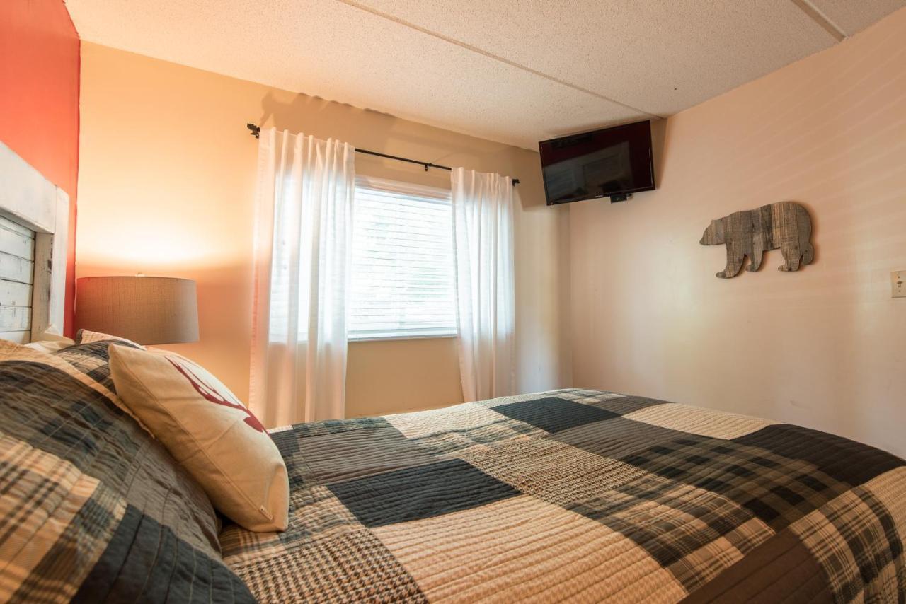 Downtown Gatlinburg Condo מראה חיצוני תמונה