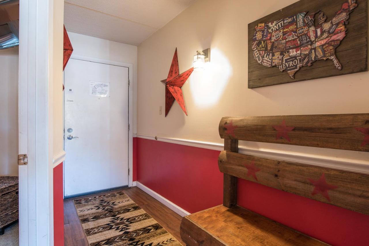 Downtown Gatlinburg Condo מראה חיצוני תמונה