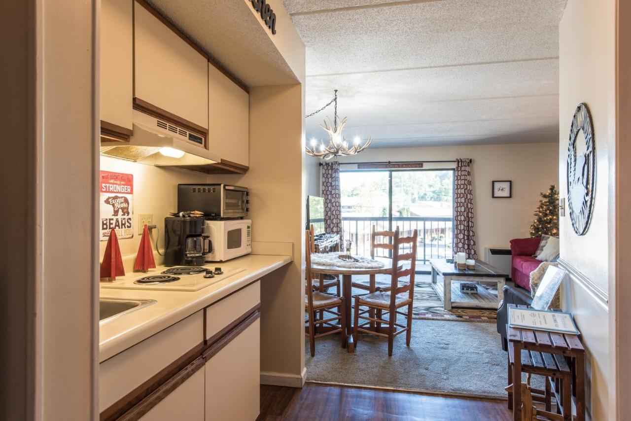 Downtown Gatlinburg Condo מראה חיצוני תמונה